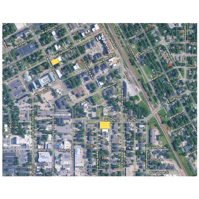 Photo 2 — 230 W Symmes Street, Norman, OK 73069