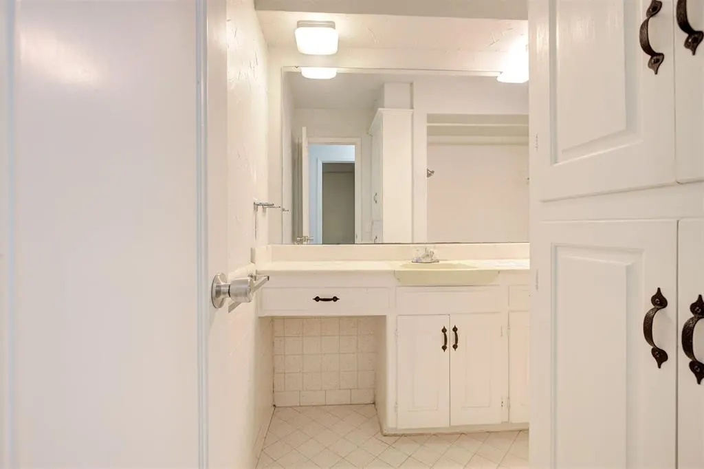 Photo 31 — 2109 NW 43rd Street, Oklahoma City, OK 73112