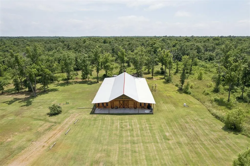 Photo 4 — 29473 Lake Drive, McLoud, OK 74851