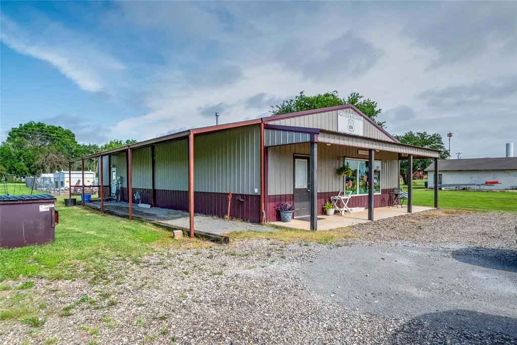 Photo 17 — 1003 N Broadway Avenue, Davenport, OK 74026
