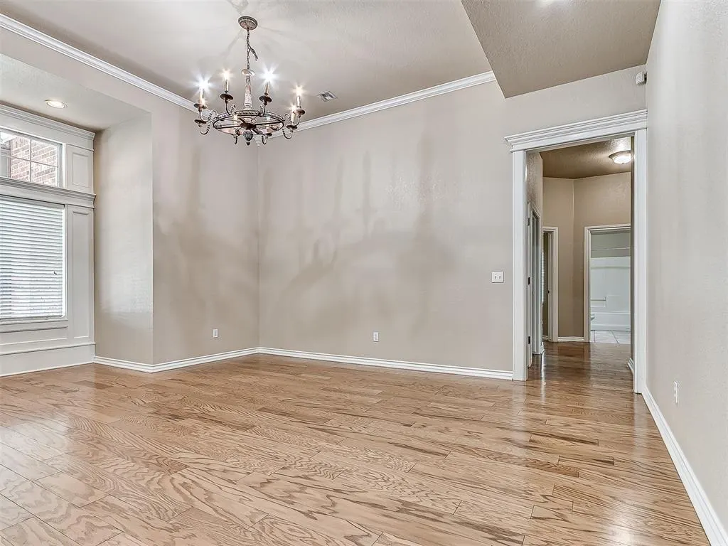 Photo 6 — 16609 Village Garden Drive, Edmond, OK 73012