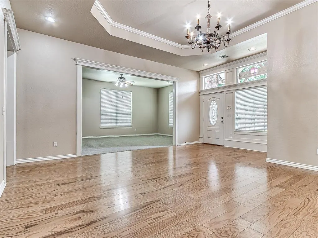 Photo 7 — 16609 Village Garden Drive, Edmond, OK 73012