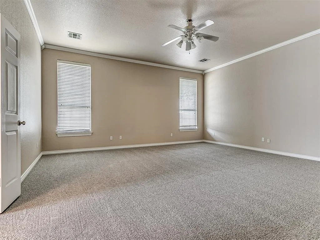 Photo 19 — 16609 Village Garden Drive, Edmond, OK 73012