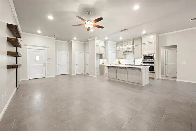 Photo 7 — 16032 Siloa Avenue, Edmond, OK 73013