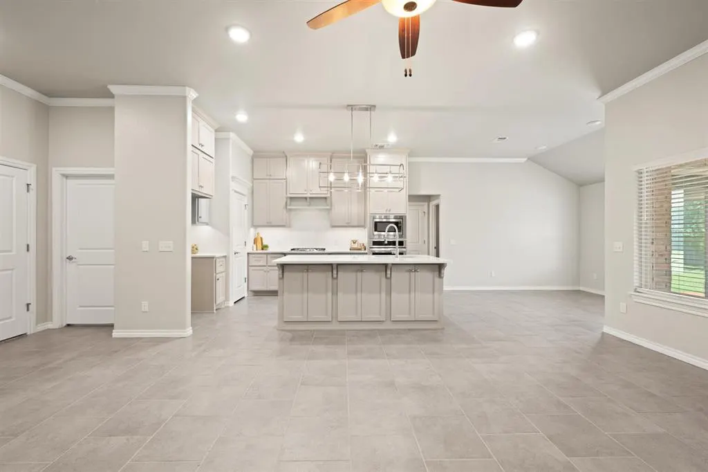 Photo 8 — 16032 Siloa Avenue, Edmond, OK 73013