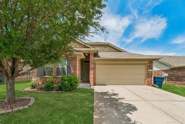 Front exterior — 2601 Fawn Lily Road, Oklahoma City, OK 73128