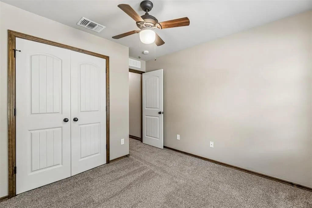 Photo 15 — 2601 Fawn Lily Road, Oklahoma City, OK 73128