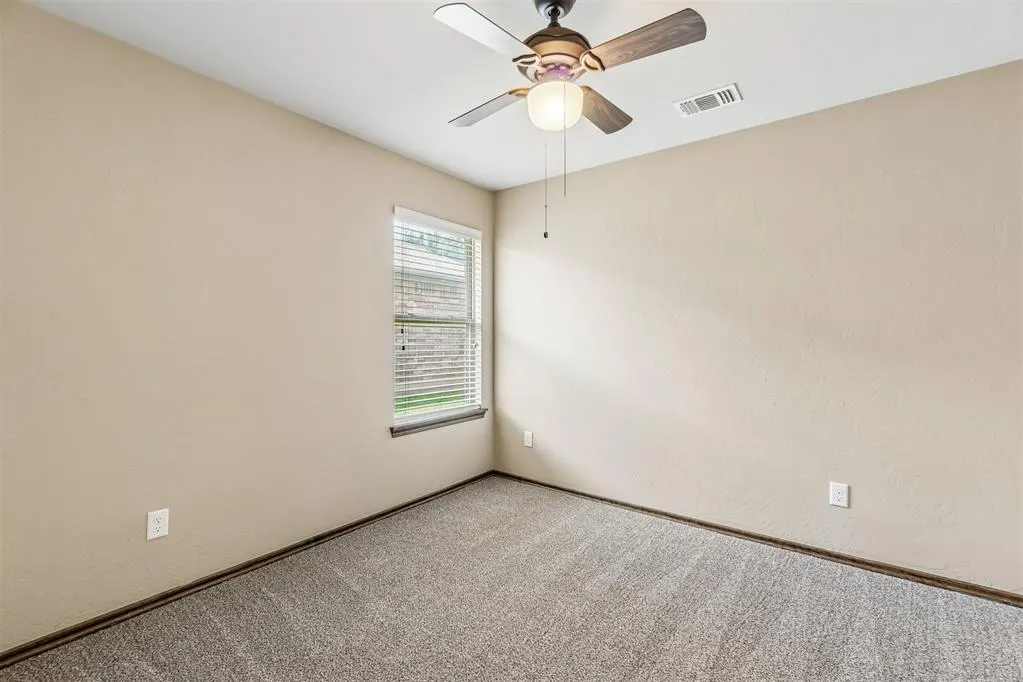 Photo 17 — 2601 Fawn Lily Road, Oklahoma City, OK 73128
