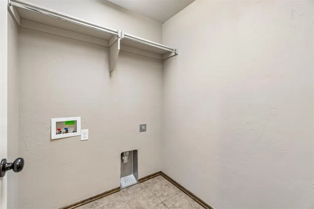 Photo 21 — 2601 Fawn Lily Road, Oklahoma City, OK 73128
