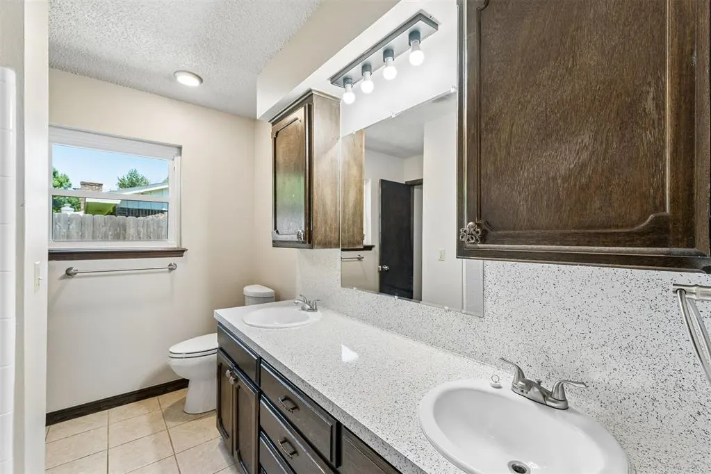 Photo 23 — 1703 Chaucer Drive, Norman, OK 73069
