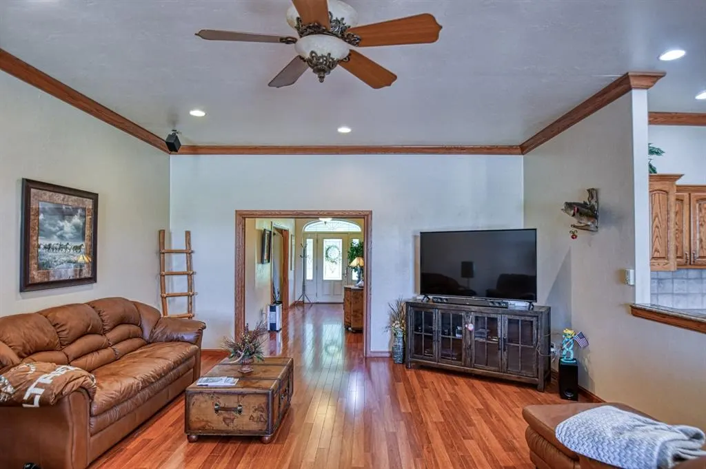 Photo 24 — 4001 County Road 1520, Stratford, OK 74872