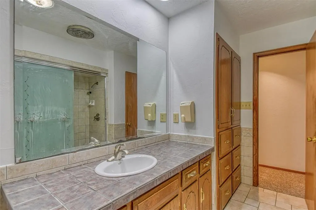 Photo 23 — 620 Terrace Place, Norman, OK 73069
