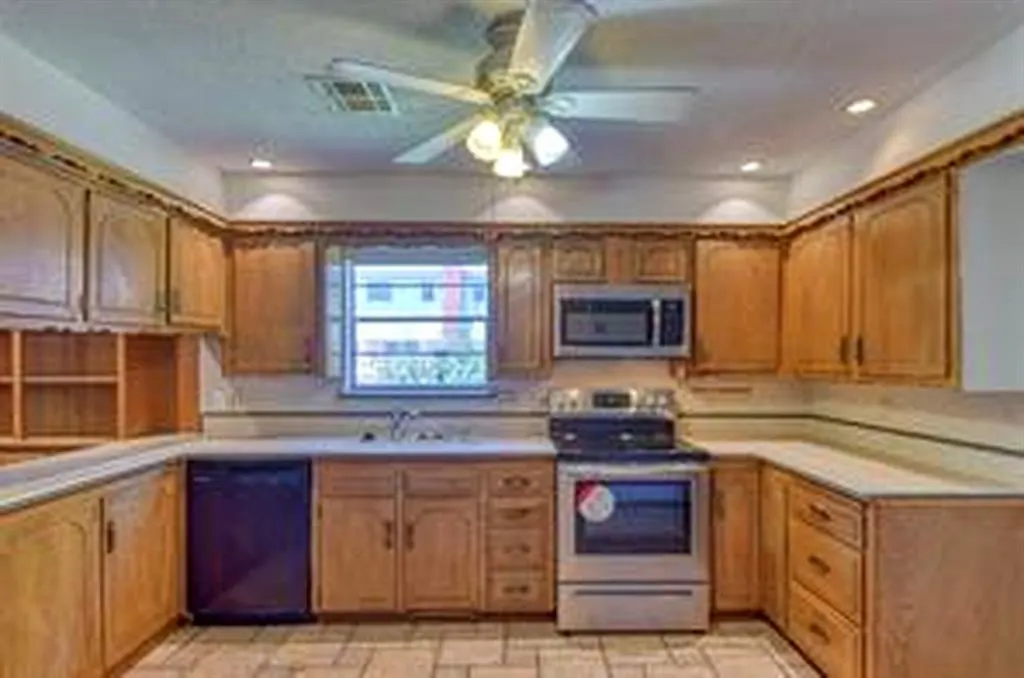 Photo 5 — 620 Terrace Place, Norman, OK 73069