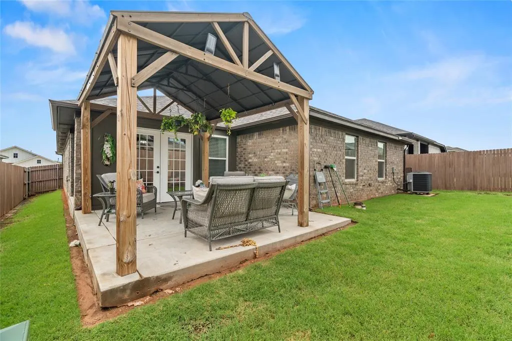 Photo 33 — 408 Vista Drive, Yukon, OK 73099