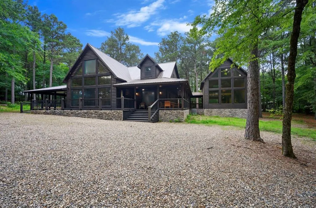Photo 2 — 251 Lost Plum Trail, Broken Bow, OK 74728