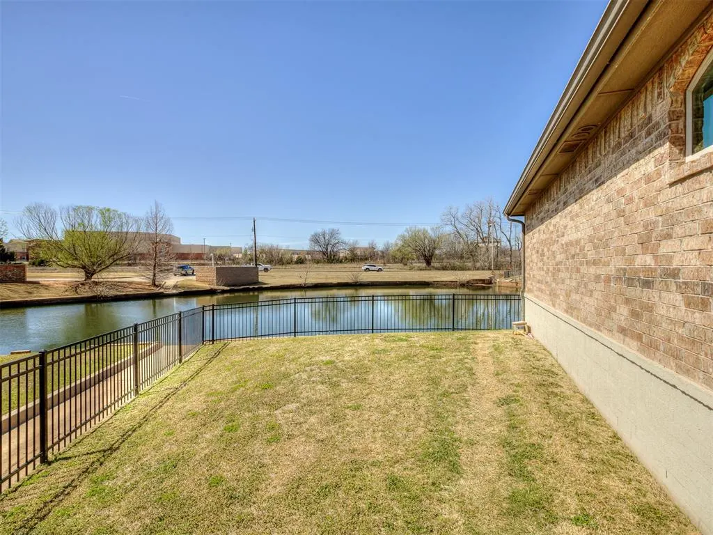 Photo 11 — 1404 Katelyn Court, Yukon, OK 73099