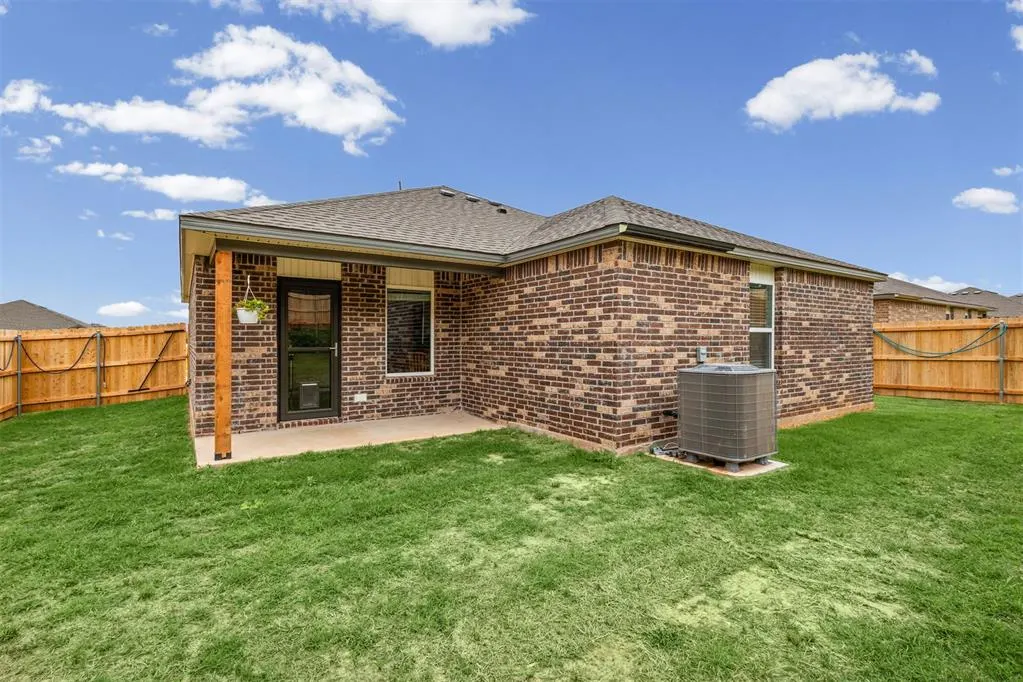 Photo 26 — 3880 Ada Avenue, Harrah, OK 73045