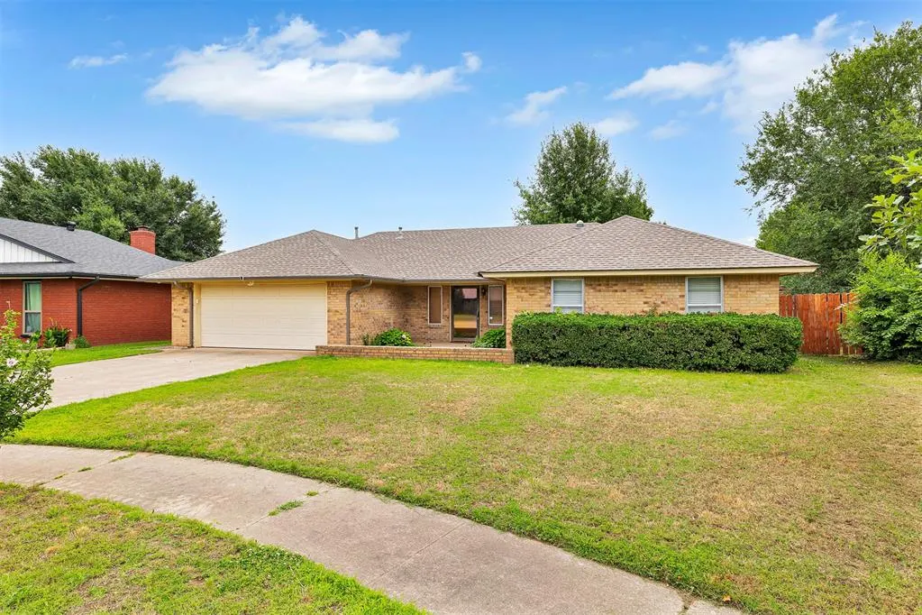 Photo 3 — 3114 N Wheeler Circles, Bethany, OK 73008