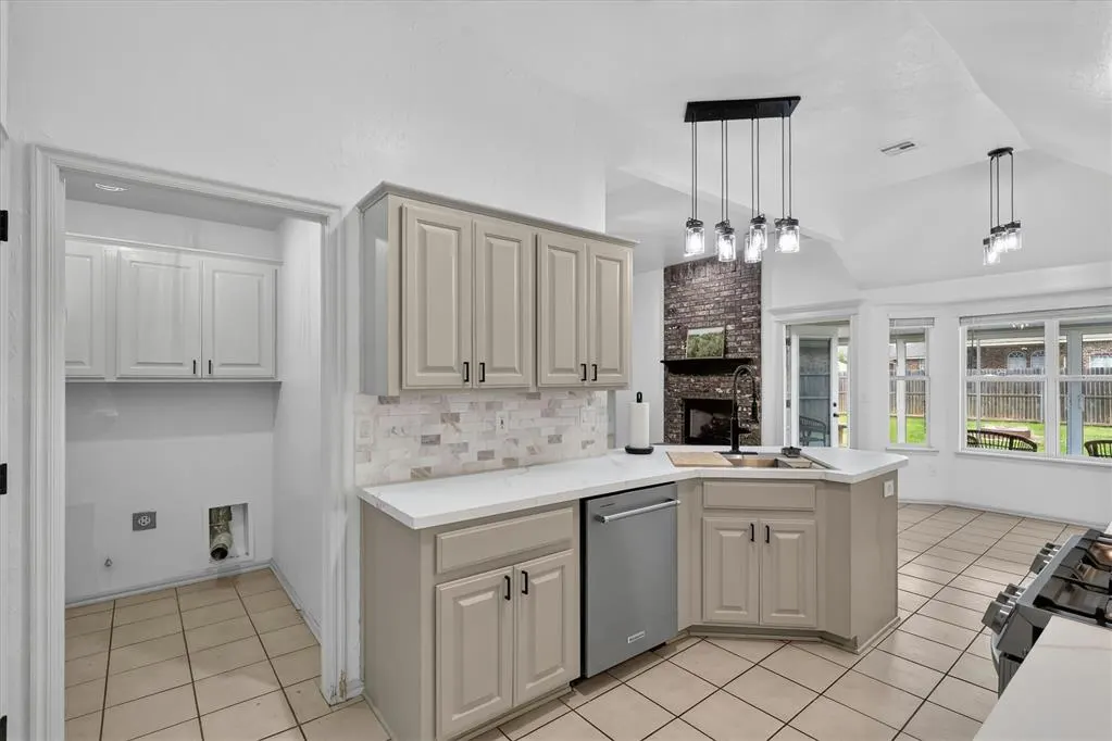 Photo 15 — 15616 Sandstone Terrace, Oklahoma City, OK 73170