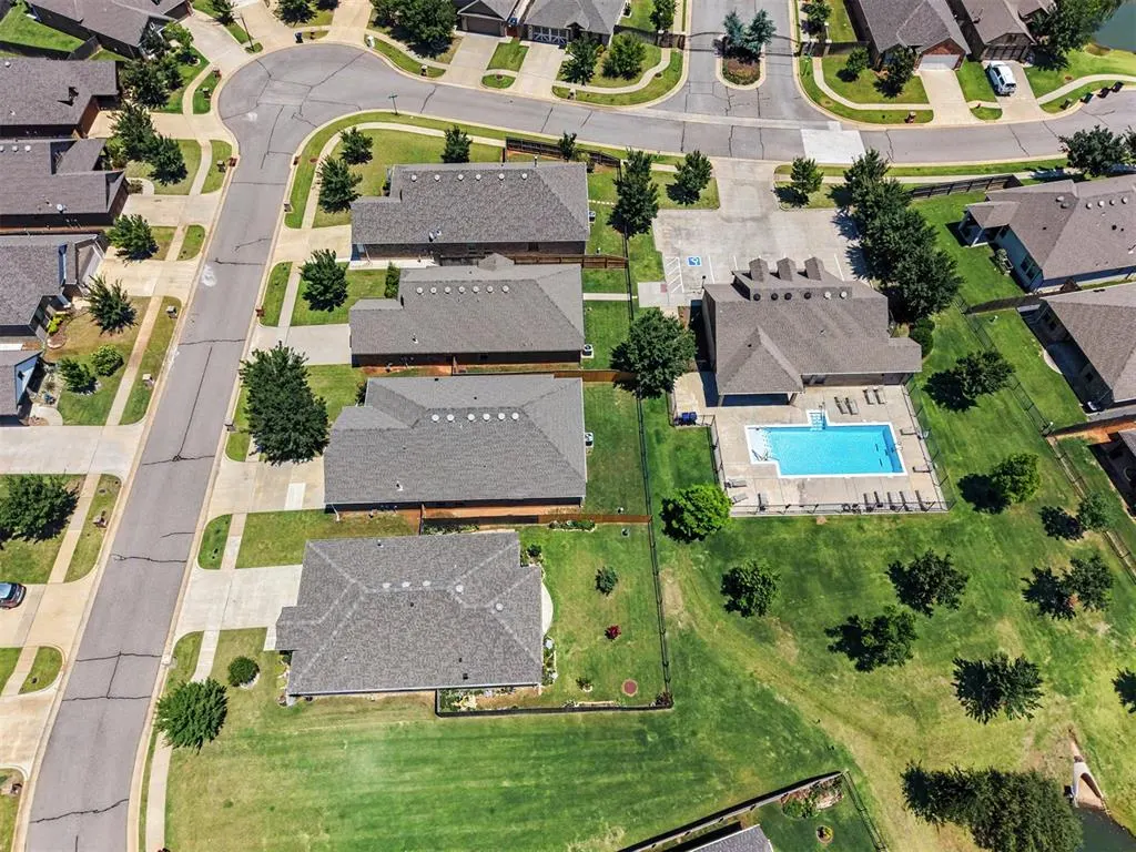 Photo 32 — 2316 NW 179th Street, Edmond, OK 73012