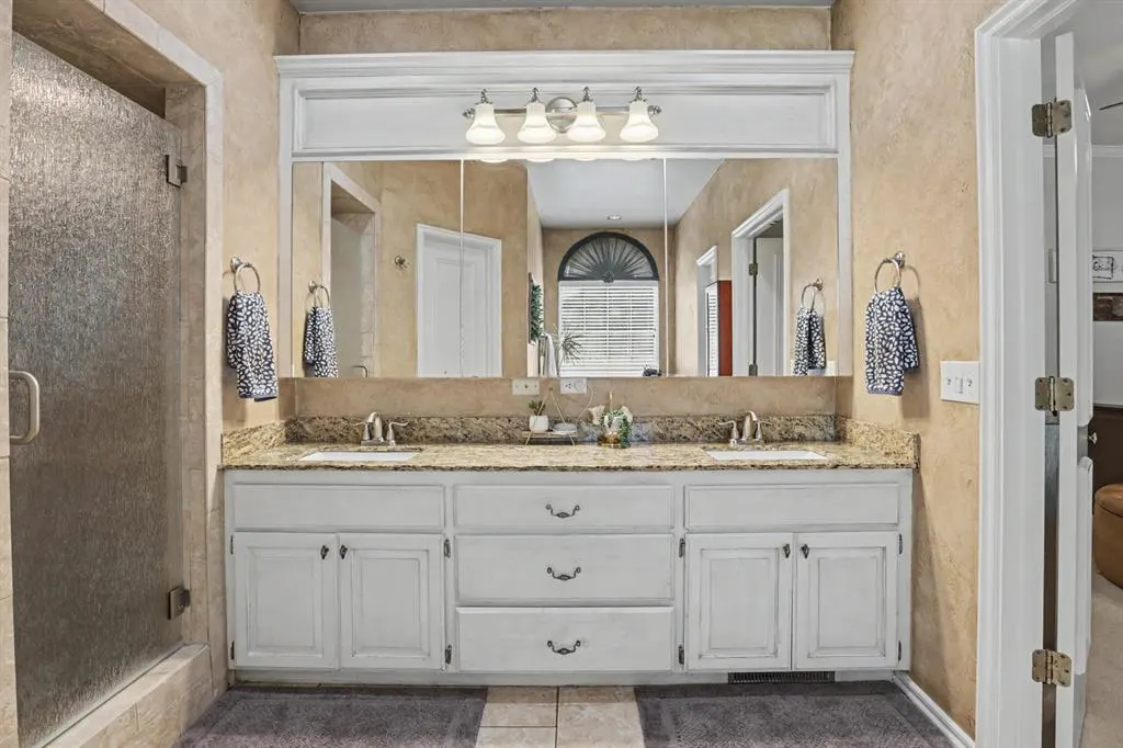 Photo 14 — 14208 Pecan Hollow Terrace, Edmond, OK 73013