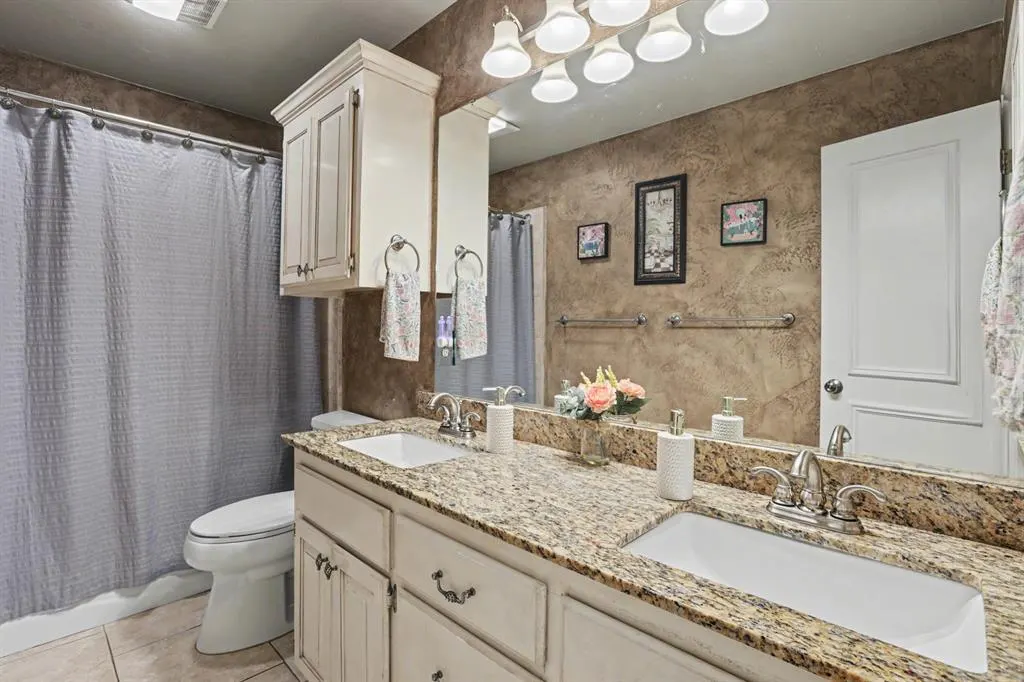 Photo 17 — 14208 Pecan Hollow Terrace, Edmond, OK 73013