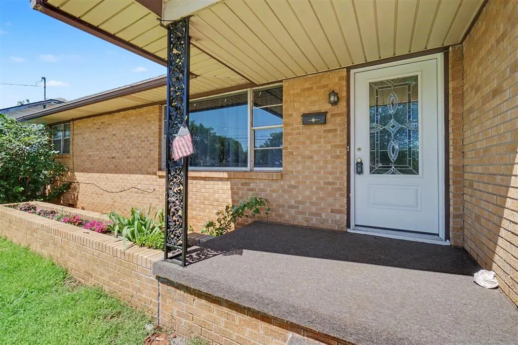 Photo 4 — 403 N Randall Avenue, Elk City, OK 73644