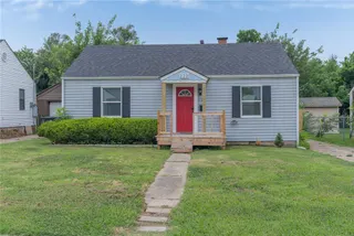 Sold home at 222 W Ercoupe Drive