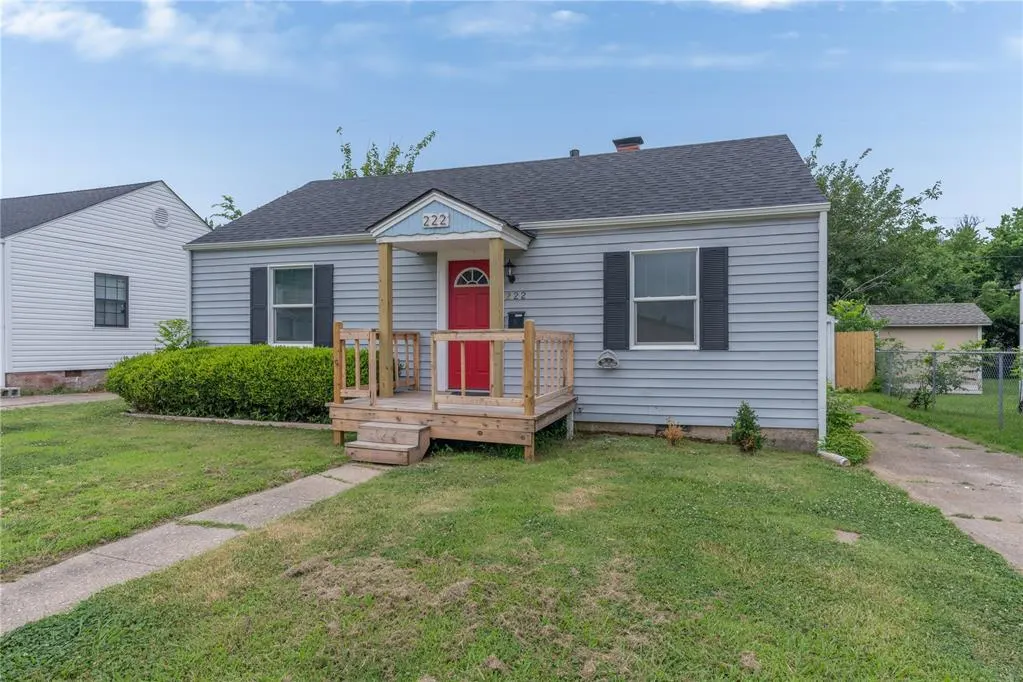 Photo 2 — 222 W Ercoupe Drive, Oklahoma City, OK 73110