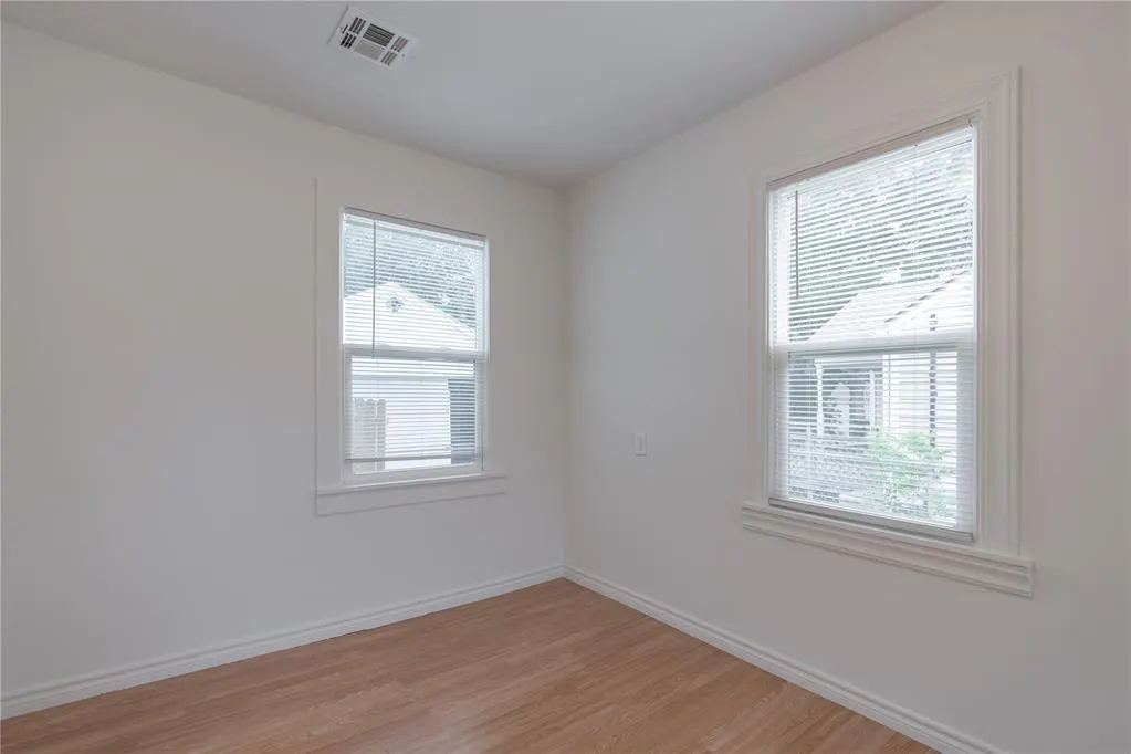 Photo 7 — 222 W Ercoupe Drive, Oklahoma City, OK 73110