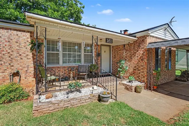 Photo 5 — 161 Blackburn Boulevard, Elk City, OK 73644