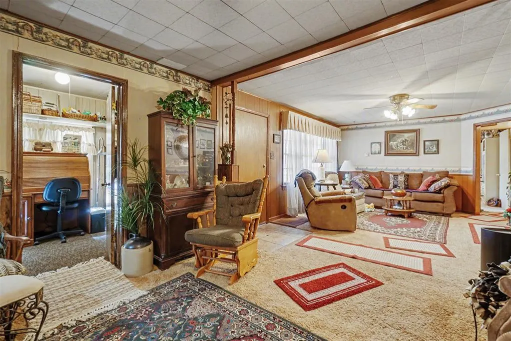 Photo 7 — 161 Blackburn Boulevard, Elk City, OK 73644