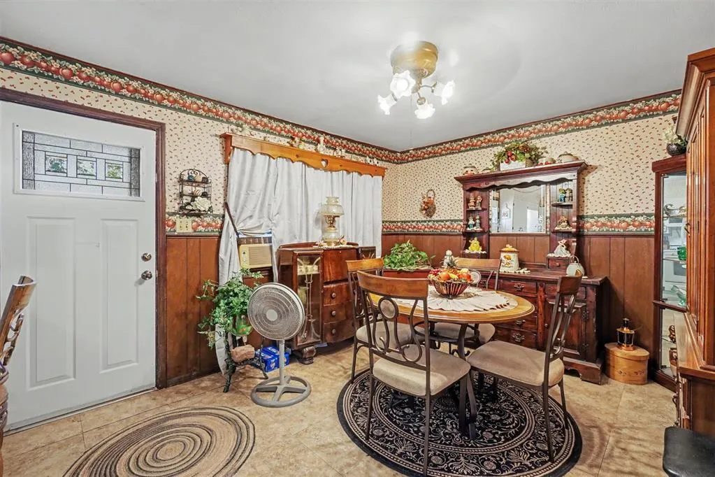 Photo 23 — 161 Blackburn Boulevard, Elk City, OK 73644