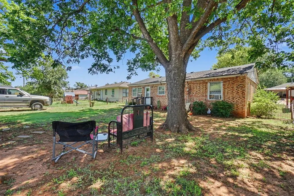 Photo 31 — 161 Blackburn Boulevard, Elk City, OK 73644