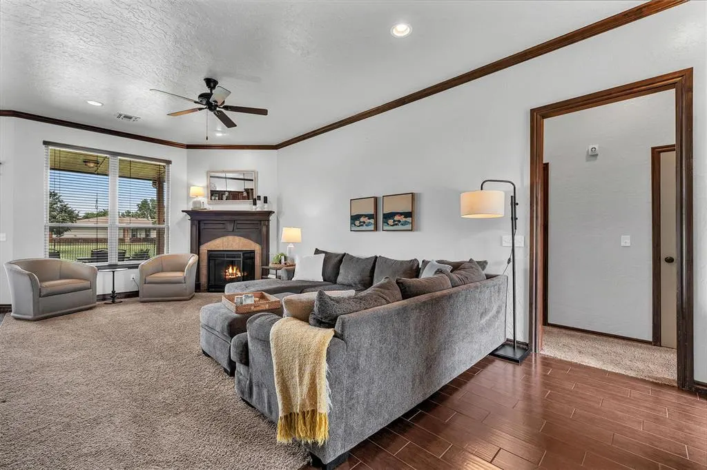 Photo 6 — 2570 Kadlan Drive, El Reno, OK 73036