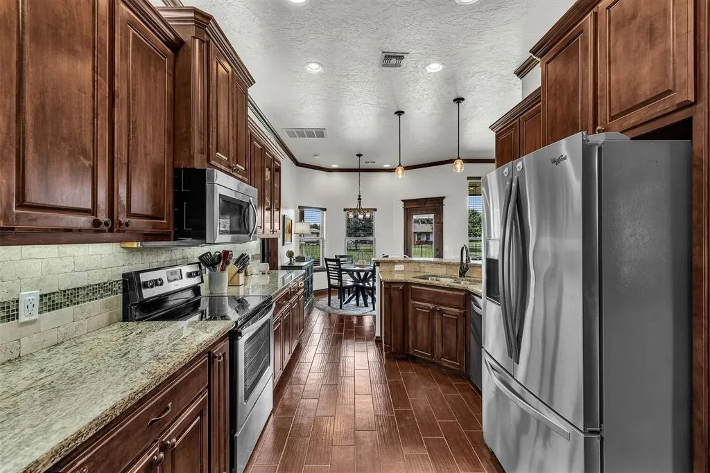 Photo 15 — 2570 Kadlan Drive, El Reno, OK 73036