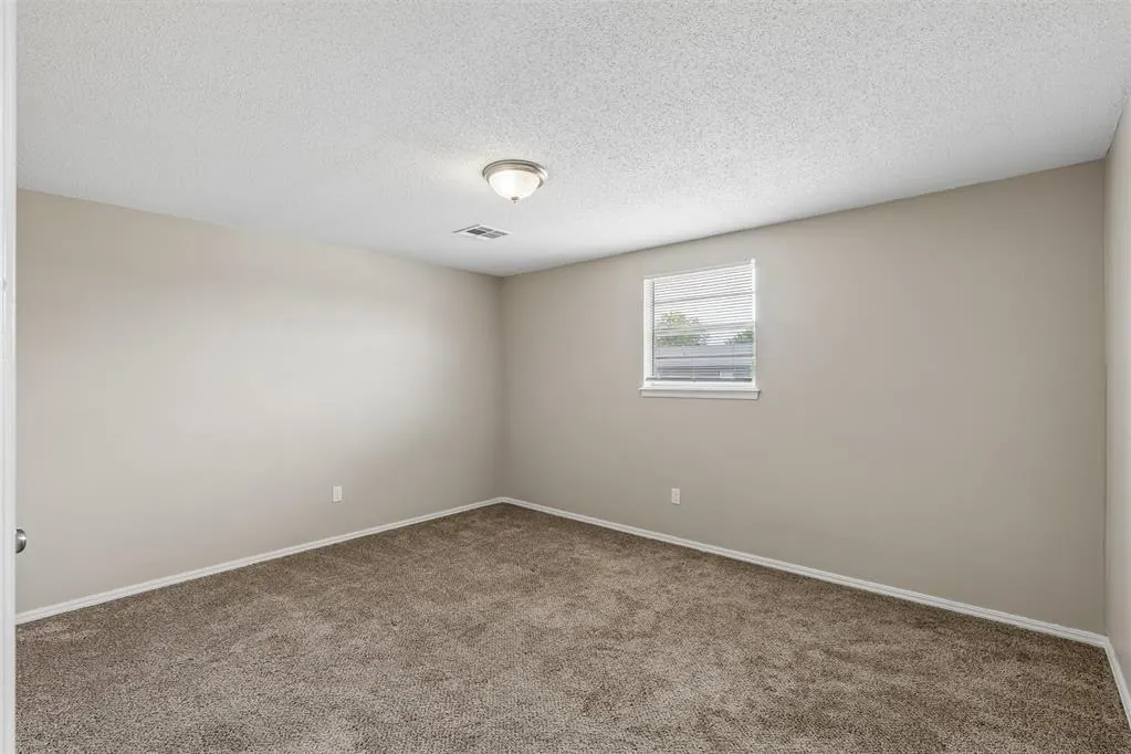 Photo 24 — 5825 NW 72nd Street, Oklahoma City, OK 73132