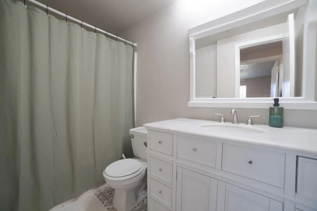 Photo 19 — 966 Castlebury Mansion, Yukon, OK 73099