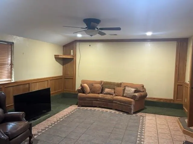 Photo 3 — 700 Lola Street, Lindsay, OK 73052