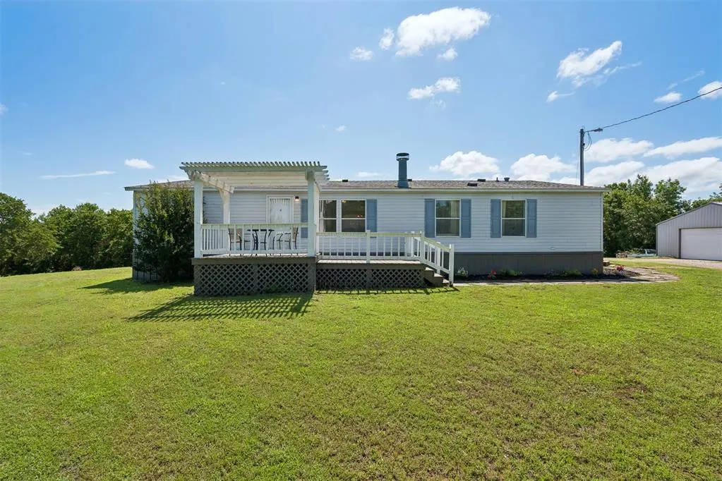 Photo 2 — 9701 NE 133rd Place, Newalla, OK 74857