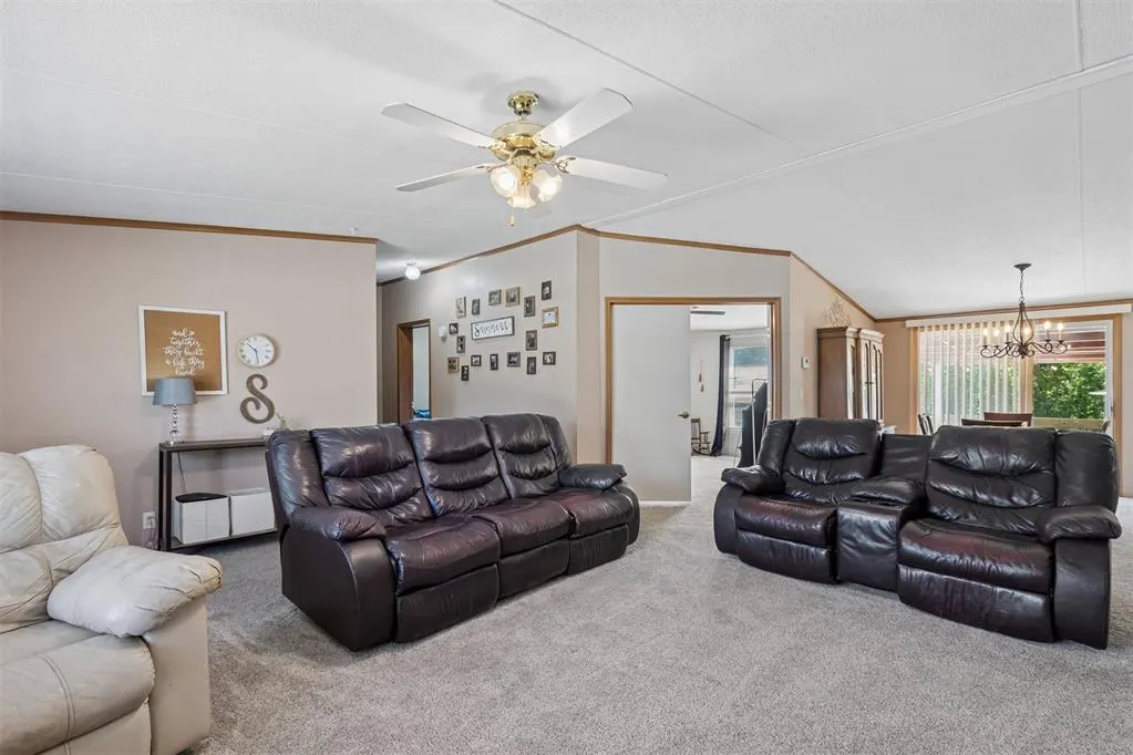 Photo 9 — 9701 NE 133rd Place, Newalla, OK 74857