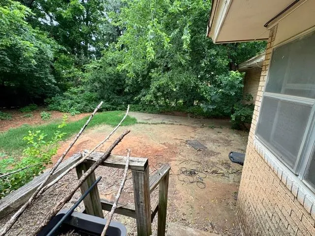 Photo 3 — 10609 Whitehaven Road, The Village, OK 73120