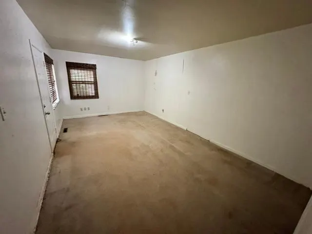 Photo 14 — 10609 Whitehaven Road, The Village, OK 73120