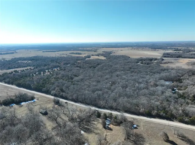 Photo 6 — Red Rock Avenue, Byars, OK 74831