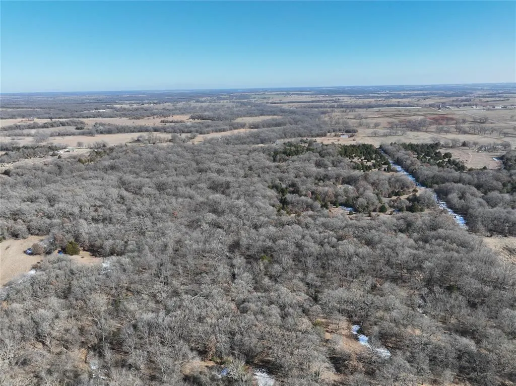 Photo 11 — Red Rock Avenue, Byars, OK 74831