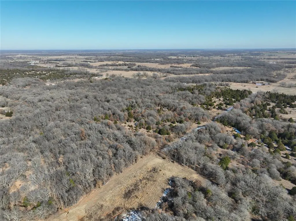 Photo 13 — Red Rock Avenue, Byars, OK 74831