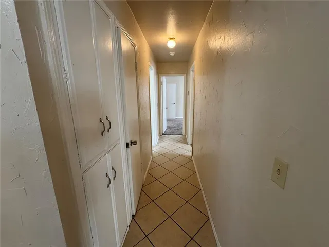 Photo 7 — 3600 N Willow Springs Drive, Oklahoma City, OK 73112