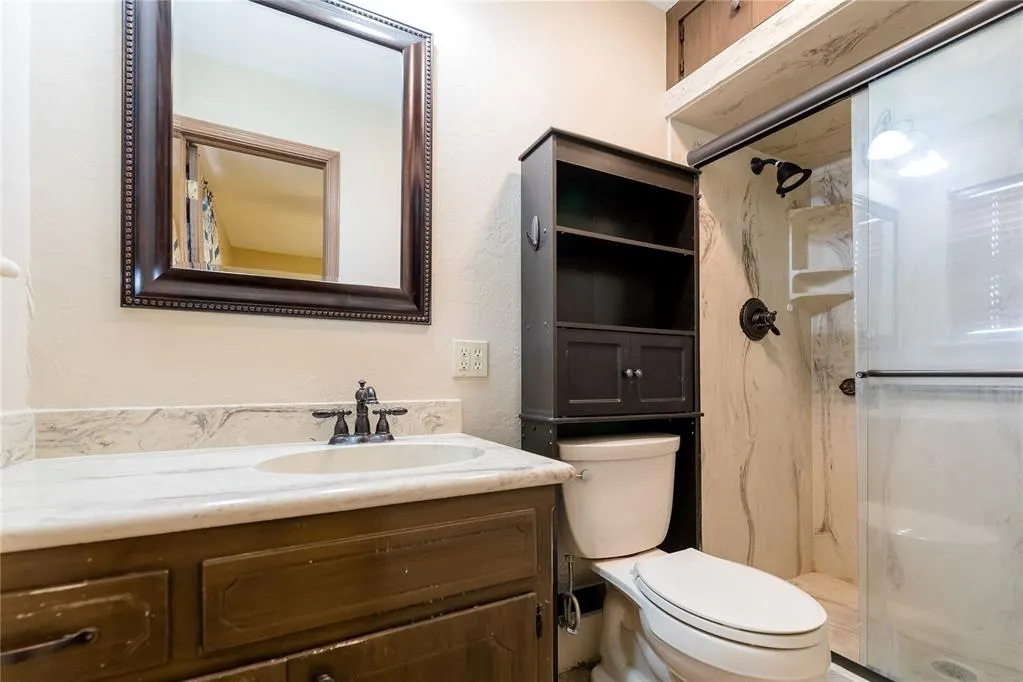 Photo 11 — 1312 Shelley Avenue, Clinton, OK 73601