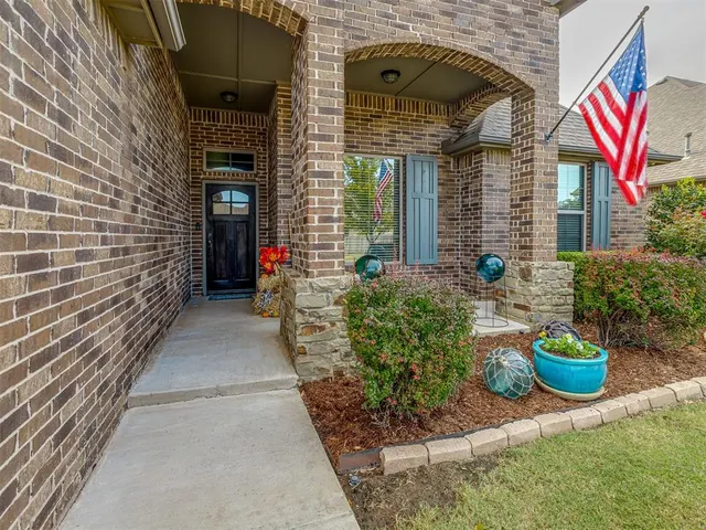 Photo 2 — 4712 NW 151st Terrace, Edmond, OK 73013