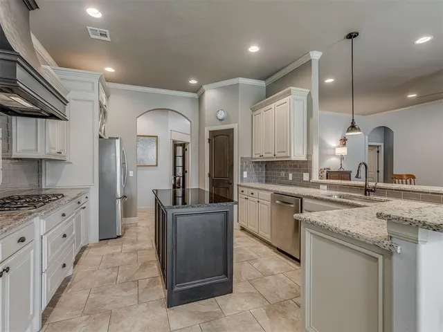 Photo 7 — 4712 NW 151st Terrace, Edmond, OK 73013